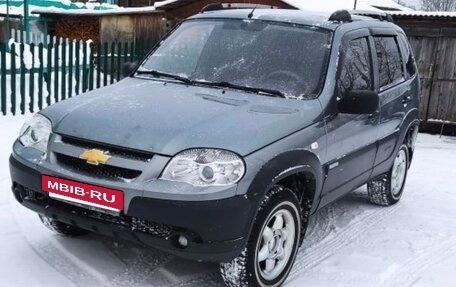 Chevrolet Niva I рестайлинг, 2011 год, 485 000 рублей, 5 фотография