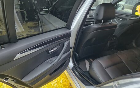 BMW 5 серия, 2015 год, 3 300 000 рублей, 13 фотография