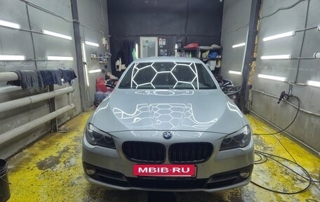 BMW 5 серия, 2015 год, 3 300 000 рублей, 14 фотография