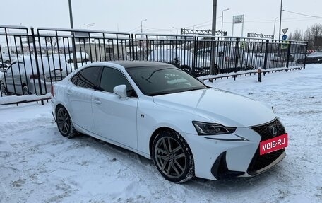 Lexus IS III, 2018 год, 3 500 000 рублей, 34 фотография