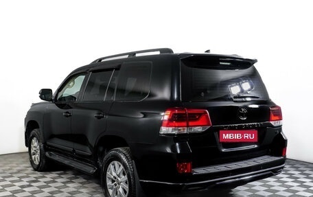 Toyota Land Cruiser 200, 2016 год, 6 290 000 рублей, 7 фотография