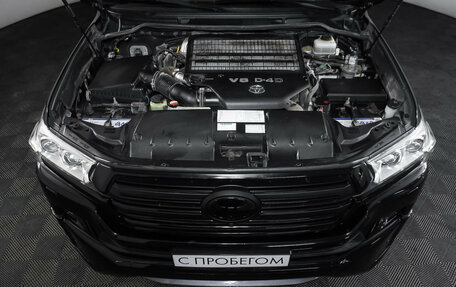Toyota Land Cruiser 200, 2016 год, 6 290 000 рублей, 9 фотография