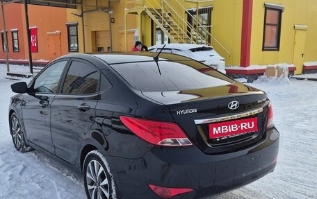 Hyundai Solaris II рестайлинг, 2014 год, 915 000 рублей, 1 фотография