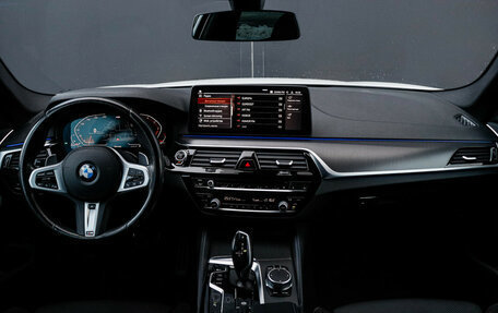 BMW 5 серия, 2021 год, 4 990 000 рублей, 27 фотография