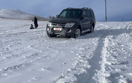 Mitsubishi Pajero IV, 2012 год, 2 100 000 рублей, 2 фотография