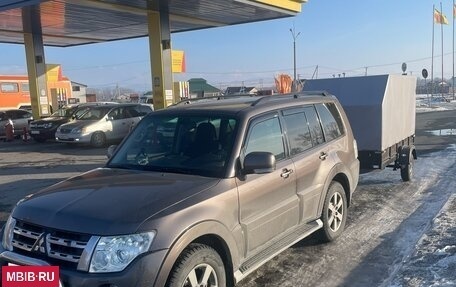 Mitsubishi Pajero IV, 2012 год, 2 100 000 рублей, 3 фотография