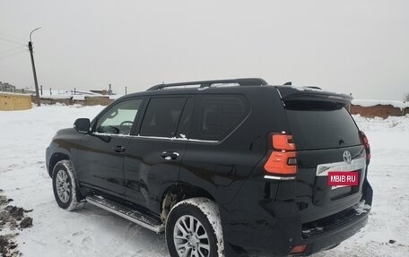 Toyota Land Cruiser Prado 150 рестайлинг 2, 2019 год, 4 250 000 рублей, 17 фотография