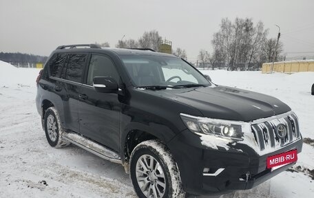 Toyota Land Cruiser Prado 150 рестайлинг 2, 2019 год, 4 250 000 рублей, 21 фотография