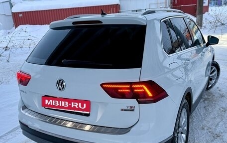 Volkswagen Tiguan II, 2017 год, 2 550 000 рублей, 2 фотография