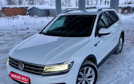 Volkswagen Tiguan II, 2017 год, 2 550 000 рублей, 16 фотография