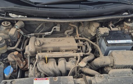 Hyundai Solaris II рестайлинг, 2014 год, 915 000 рублей, 5 фотография