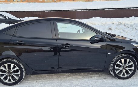 Hyundai Solaris II рестайлинг, 2014 год, 915 000 рублей, 7 фотография