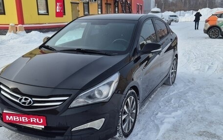 Hyundai Solaris II рестайлинг, 2014 год, 915 000 рублей, 3 фотография