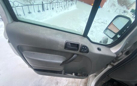 Ford Tourneo Connect I, 2003 год, 275 000 рублей, 5 фотография