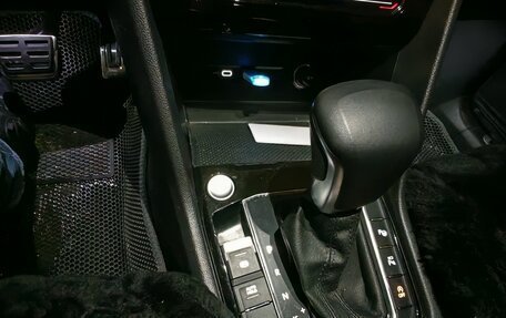 Volkswagen Tiguan II, 2022 год, 4 450 000 рублей, 16 фотография