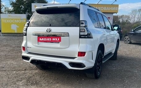 Toyota Land Cruiser Prado 150 рестайлинг 2, 2021 год, 7 500 000 рублей, 3 фотография