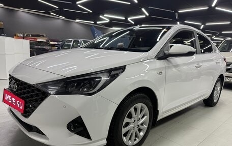 Hyundai Solaris II рестайлинг, 2021 год, 1 700 000 рублей, 2 фотография