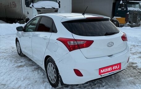 Hyundai i30 II рестайлинг, 2015 год, 950 000 рублей, 7 фотография