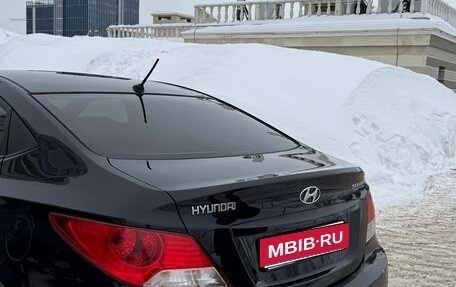 Hyundai Solaris II рестайлинг, 2011 год, 800 000 рублей, 8 фотография