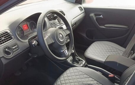 Volkswagen Polo VI (EU Market), 2012 год, 800 000 рублей, 6 фотография