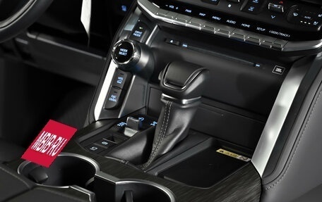 Toyota Land Cruiser, 2022 год, 12 800 000 рублей, 19 фотография