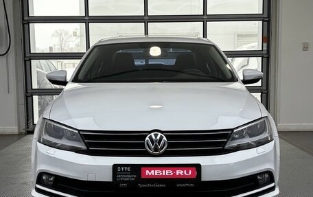 Volkswagen Jetta VI, 2015 год, 999 000 рублей, 2 фотография