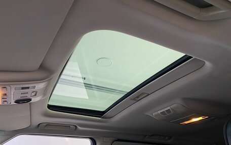 Land Rover Range Rover III, 2009 год, 1 995 000 рублей, 24 фотография