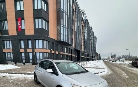 Opel Astra J, 2011 год, 750 000 рублей, 3 фотография