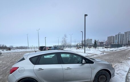 Opel Astra J, 2011 год, 750 000 рублей, 9 фотография