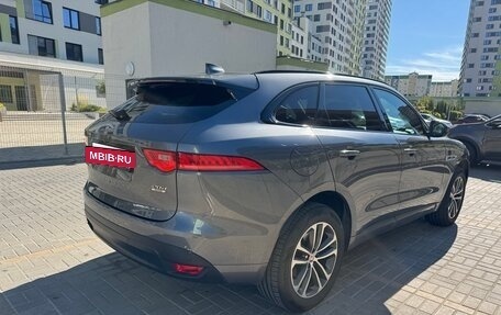 Jaguar F-Pace, 2018 год, 3 200 000 рублей, 6 фотография