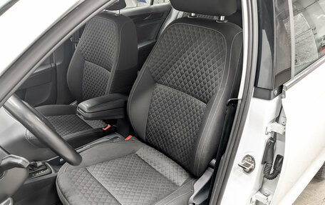 Skoda Rapid I, 2017 год, 1 080 000 рублей, 20 фотография