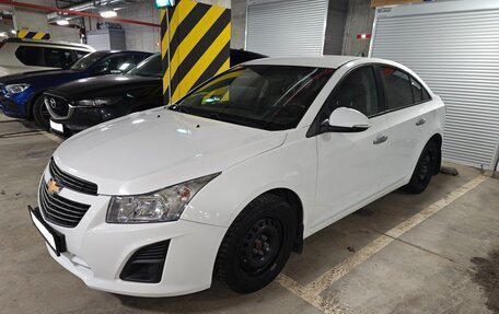 Chevrolet Cruze II, 2014 год, 950 000 рублей, 2 фотография