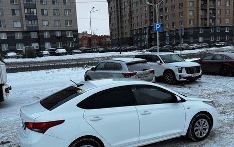 Hyundai Solaris II рестайлинг, 2019 год, 950 000 рублей, 5 фотография