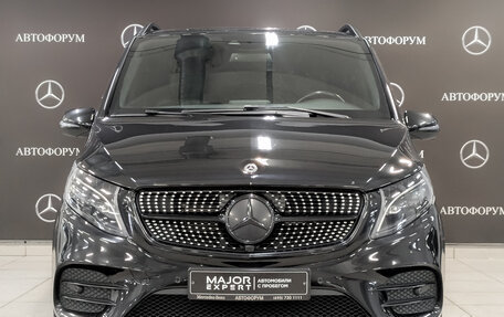 Mercedes-Benz V-Класс, 2016 год, 3 900 000 рублей, 2 фотография