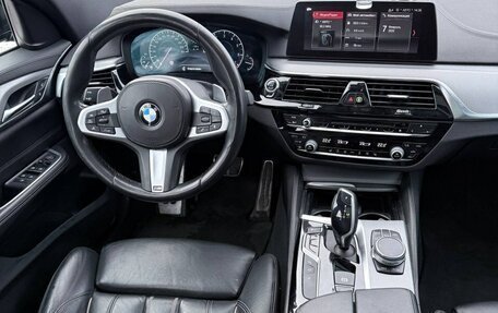 BMW 6 серия, 2018 год, 4 500 000 рублей, 14 фотография