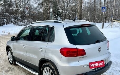 Volkswagen Tiguan I, 2011 год, 950 000 рублей, 6 фотография