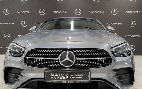 Mercedes-Benz E-Класс, 2022 год, 5 550 000 рублей, 2 фотография