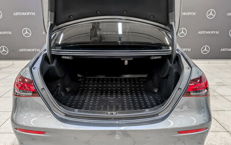 Mercedes-Benz E-Класс, 2022 год, 5 550 000 рублей, 10 фотография