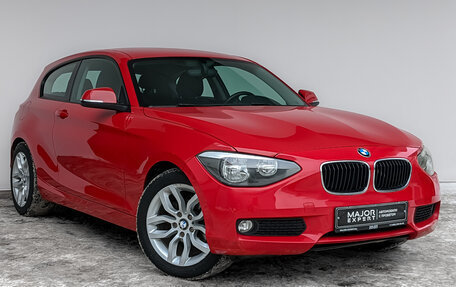 BMW 1 серия, 2013 год, 1 300 000 рублей, 3 фотография