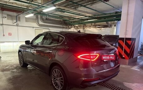 Maserati Levante I, 2019 год, 6 805 000 рублей, 4 фотография