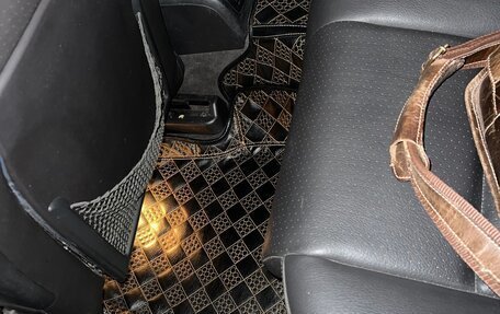 Audi A4, 2001 год, 600 000 рублей, 10 фотография