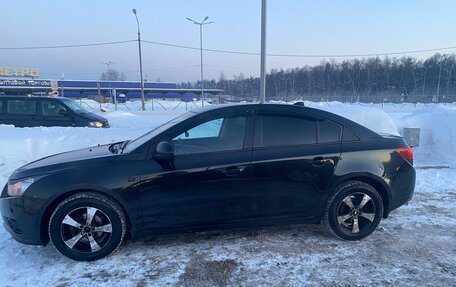 Chevrolet Cruze II, 2011 год, 750 000 рублей, 7 фотография