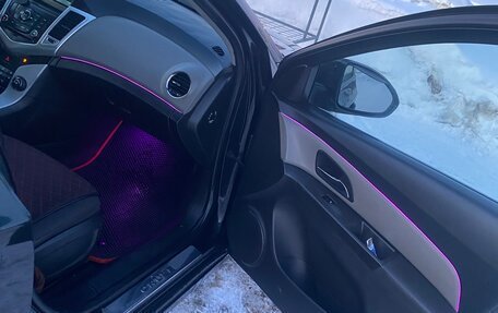 Chevrolet Cruze II, 2011 год, 750 000 рублей, 14 фотография