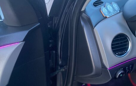 Chevrolet Cruze II, 2011 год, 750 000 рублей, 16 фотография