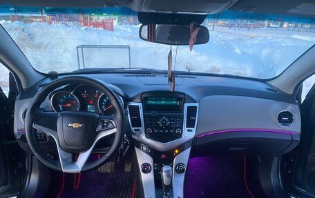 Chevrolet Cruze II, 2011 год, 750 000 рублей, 25 фотография