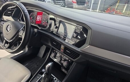 Volkswagen Jetta VII, 2021 год, 1 995 000 рублей, 3 фотография