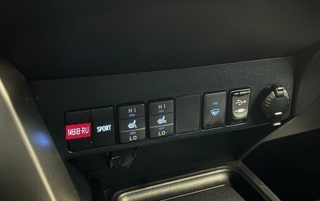 Toyota RAV4, 2013 год, 1 660 000 рублей, 14 фотография