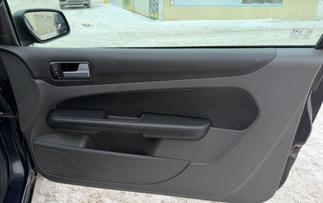 Ford Focus II рестайлинг, 2006 год, 300 000 рублей, 22 фотография