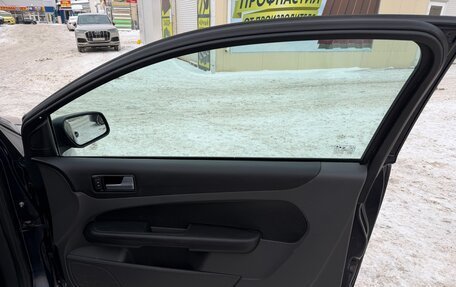 Ford Focus II рестайлинг, 2006 год, 300 000 рублей, 23 фотография