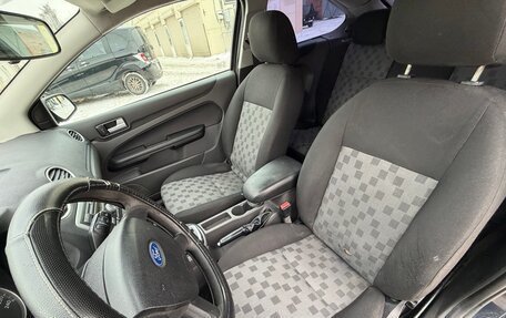 Ford Focus II рестайлинг, 2006 год, 300 000 рублей, 36 фотография
